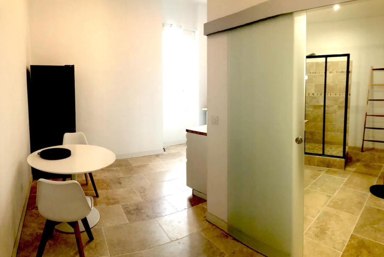 Nemausa Apartis Nîmes Buitenkant foto