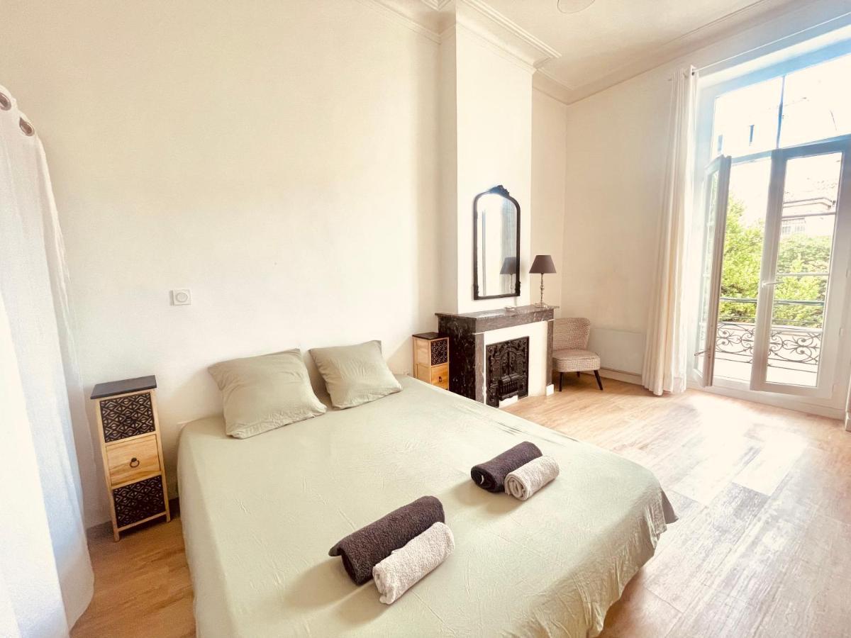 Nemausa Apartis Nîmes Buitenkant foto